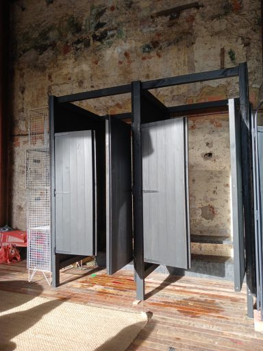 LunaHut changing cubicles